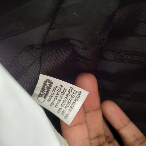 Lesportsac Dakota Deluxe Weekender Bag - Picture 6 of 8